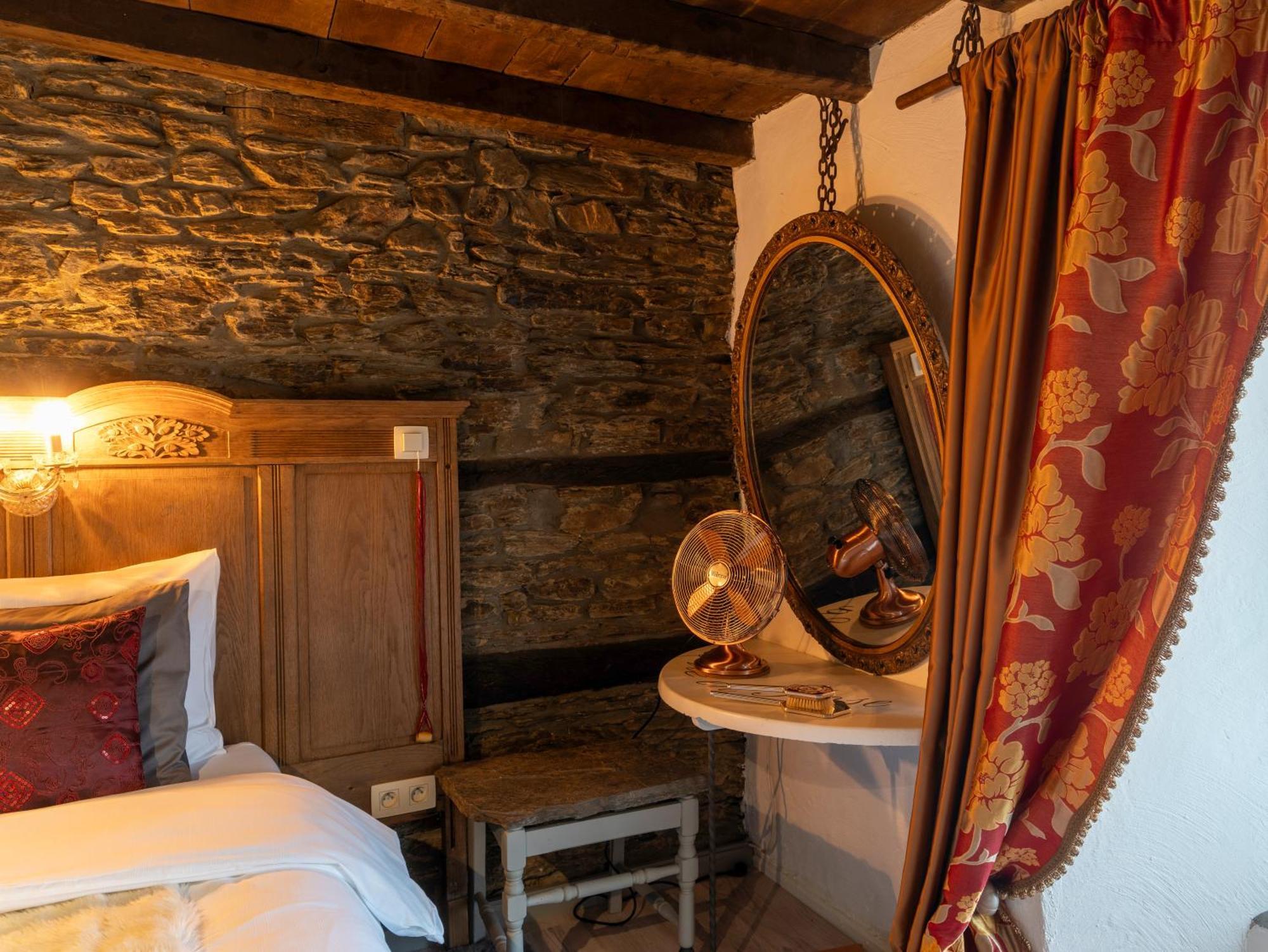 La Vie en Rose hotel Gouvy Habitación foto